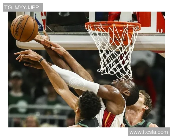 热火与雄鹿激战在即新浪直播全程带你领略精彩瞬间