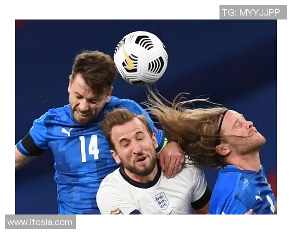 冰岛与克罗地亚足球对决分析及大小球投注策略探讨